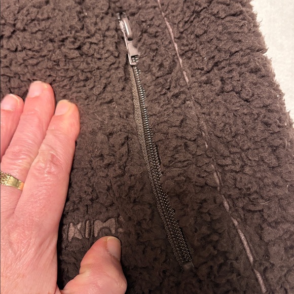 SKIMS medium high pile Sherpa chocolate Brown Fleece teddy joggers - Picture 6 of 7